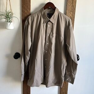 Landmark Men’s Beige Button Down Dress Shirt Size XL VGUC